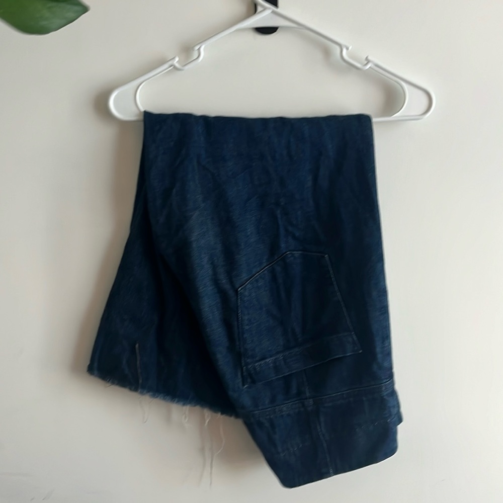 CITIZENS OF HUMANITY raw hem women’s capris- size 28